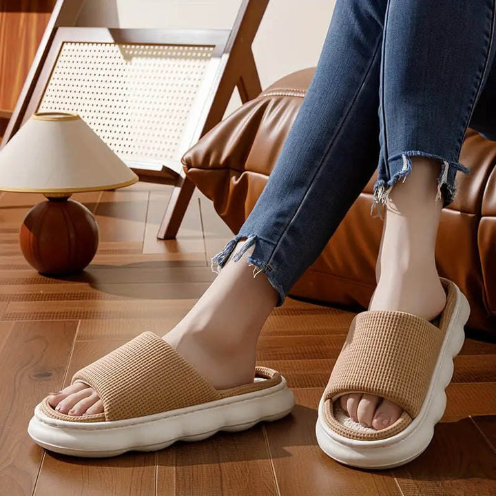 Rachel - Soft Slides