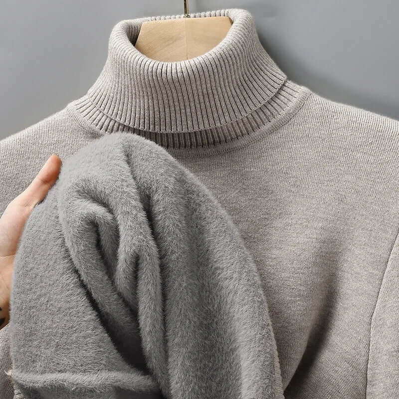 Alexander – Wool Turtleneck