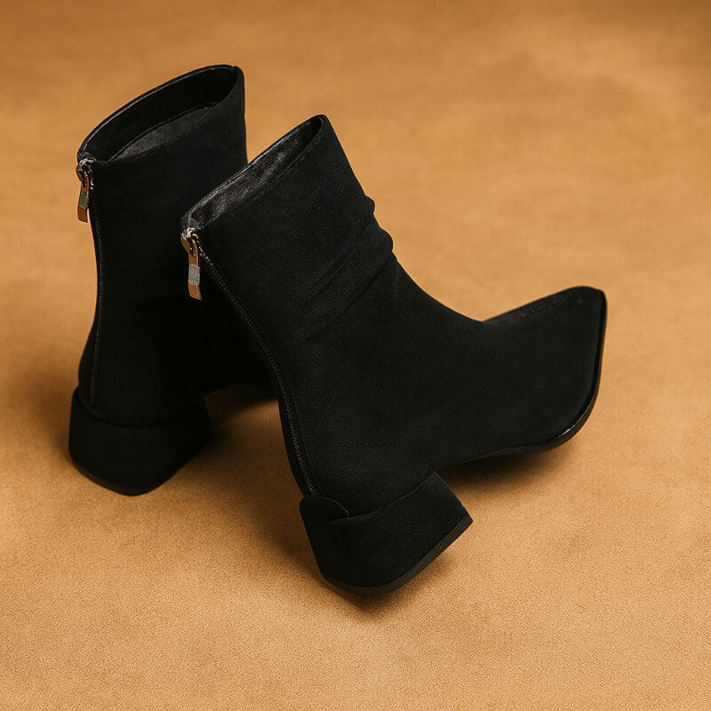 Julia – Pointed Toe Boots