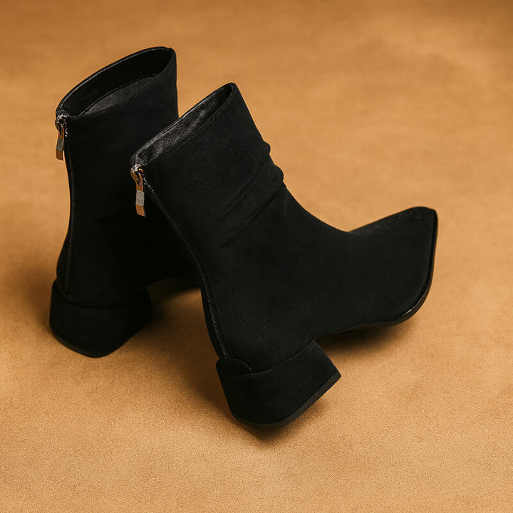 Julia – Pointed Toe Boots