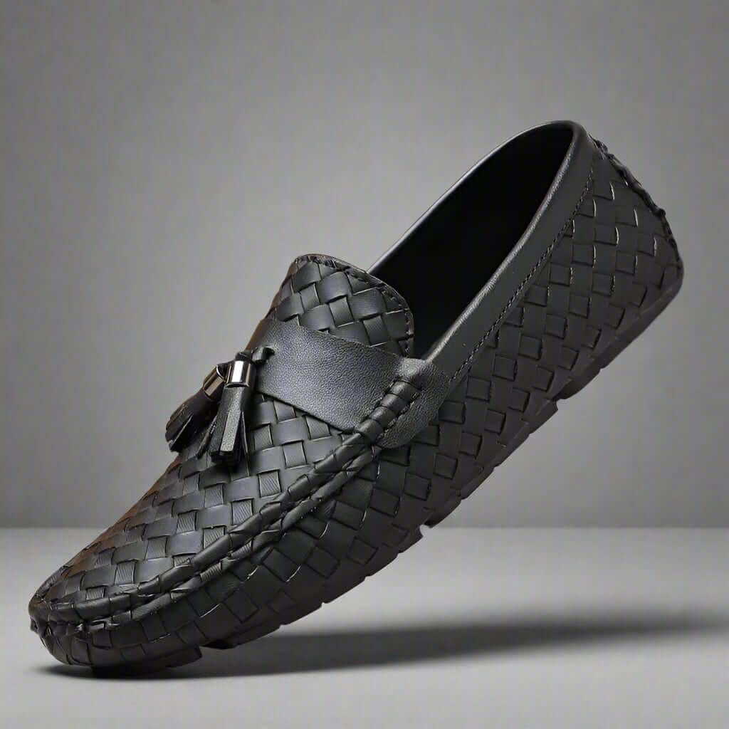 James - Tassel Leather Loafer