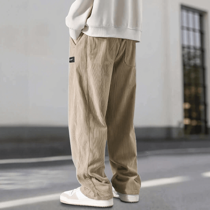 Matt – Relaxed Corduroy Pants
