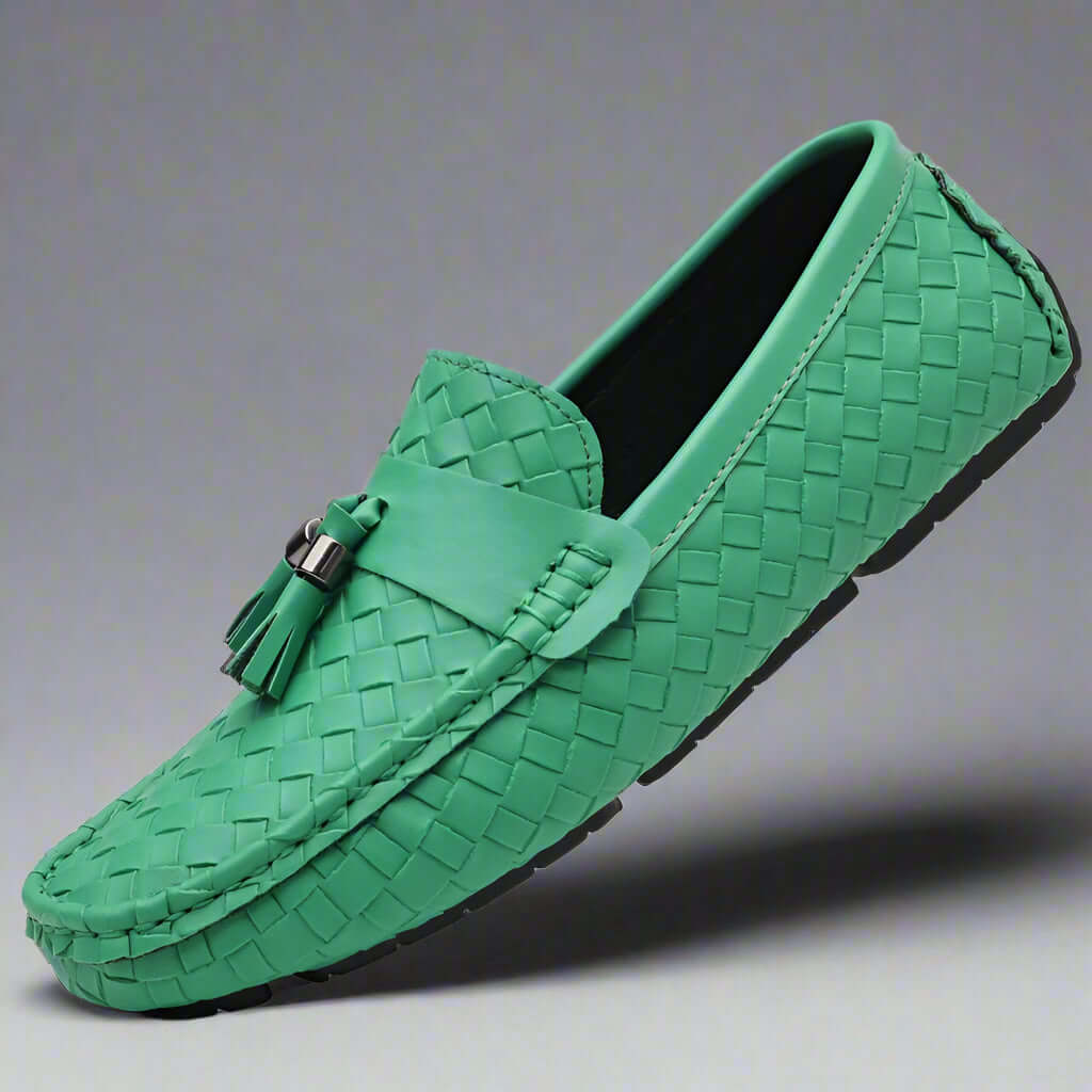 James - Tassel Leather Loafer