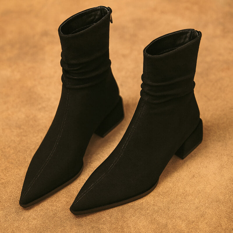 Julia – Pointed Toe Boots