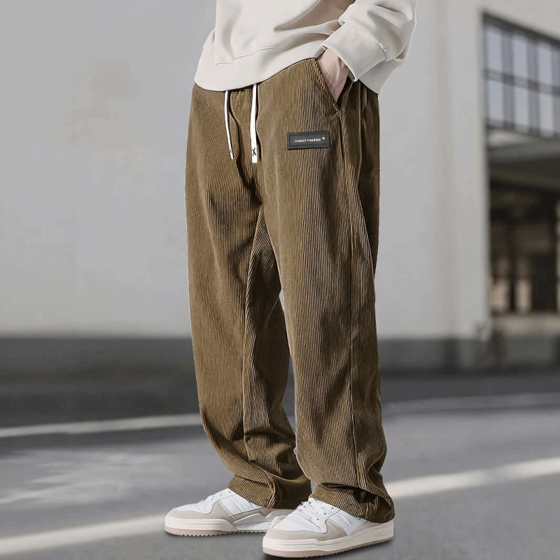 Matt – Relaxed Corduroy Pants