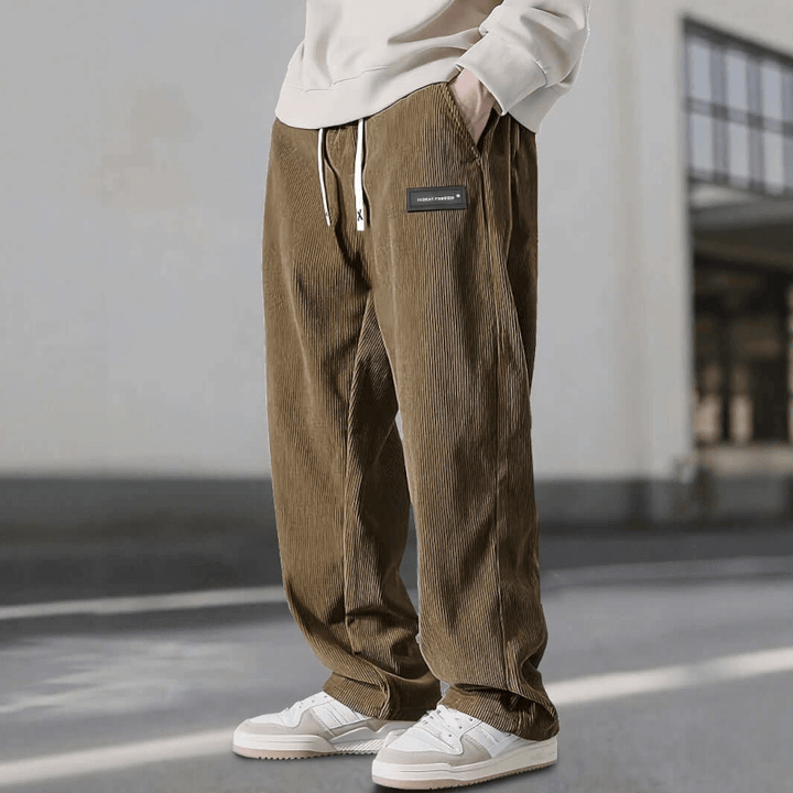 Matt – Relaxed Corduroy Pants
