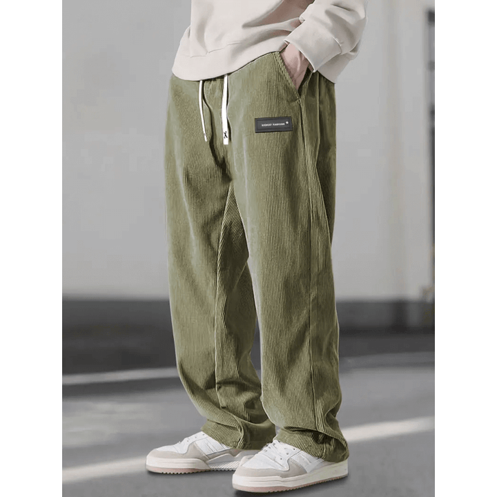 Matt – Relaxed Corduroy Pants