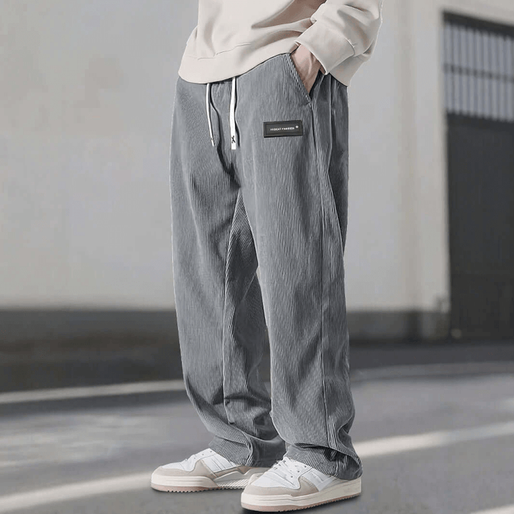 Matt – Relaxed Corduroy Pants
