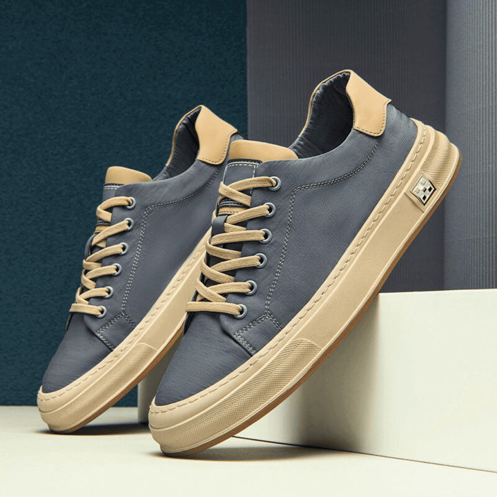 Mark - Modern Sneaker