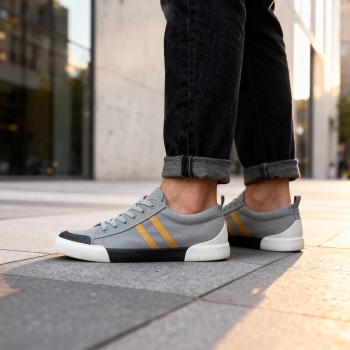 Sam – Lightweight Canvas Sneakers