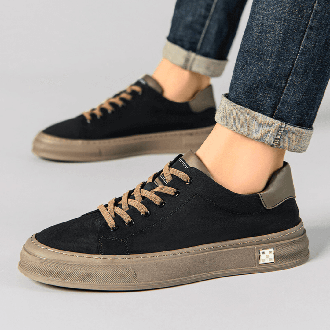 Mark - Modern Sneaker